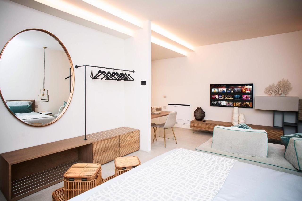 Vistamare Suite & Room Marina di Campo Luaran gambar